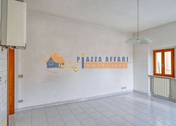 Foto 14 - Casa indipendente via Garibaldi
 
12, Caronno Varesino - foto 14