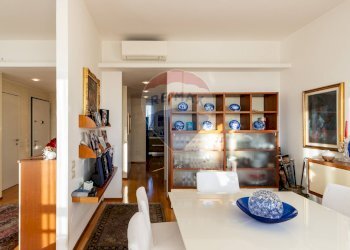 Sala da pranzo - Quadrilocale galleria kennedy
 
10, Seregno - foto 10