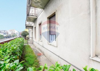 Casa all\'aperto - Casa semi indipendente San Michele Del Carso
 
20, Lentate sul Seveso - foto 2