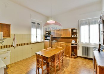 Sala da pranzo - Casa semi indipendente San Michele Del Carso
 
20, Lentate sul Seveso - foto 9