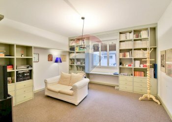 Soggiorno - Casa semi indipendente San Michele Del Carso
 
20, Lentate sul Seveso - foto 16