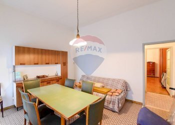 Sala da pranzo - Casa semi indipendente San Michele Del Carso
 
20, Lentate sul Seveso - foto 19