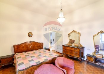 Camera / camera da letto - Casa semi indipendente San Michele Del Carso
 
20, Lentate sul Seveso - foto 27