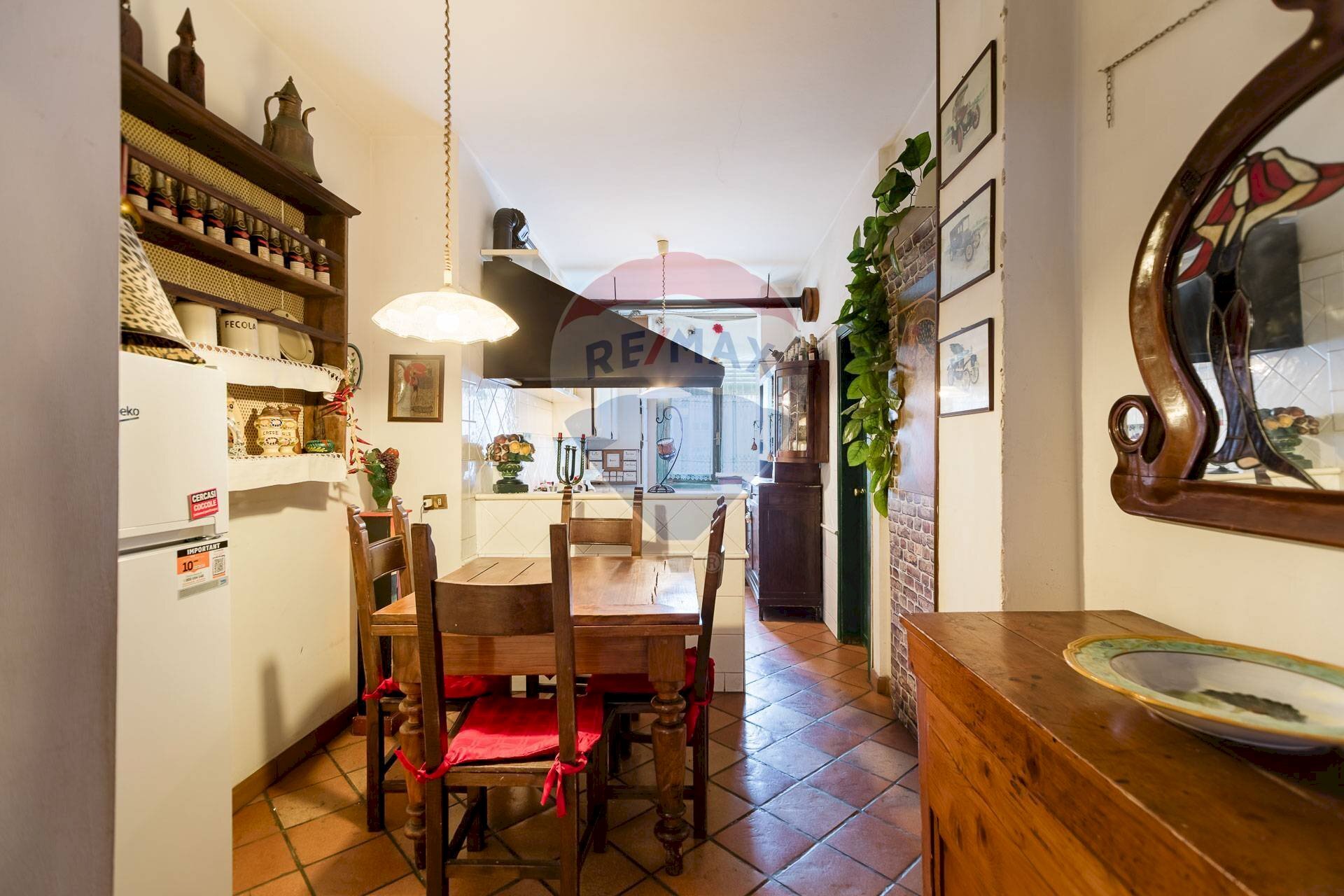 Sala da pranzo - Trilocale Via Emanuele Filiberto
 
11, Milano - foto 3