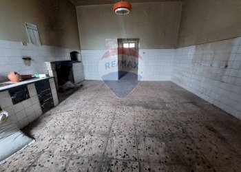 Stanza vuota - Rustico San Leucio del Sannio - foto 15