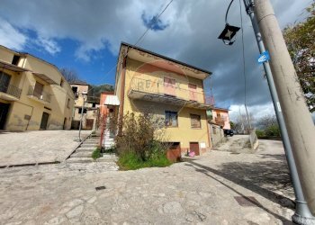 Edificio all\'aperto - Casa indipendente Santa Paolina - foto 1