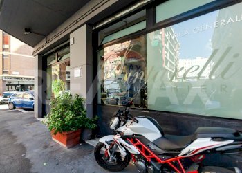 Edificio all\'aperto - Commercial Premises Via Giuseppe Zamboni
 
25, Roma - photo 2