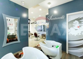 Bagno - Commercial Premises Via Giuseppe Zamboni
 
25, Roma - photo 11