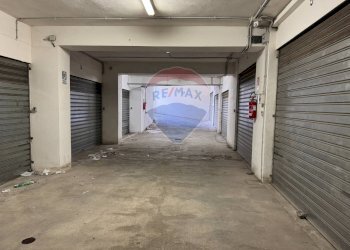 Parcheggio - Locale Commerciale Via Dante
 
13/33, Bagheria - foto 6