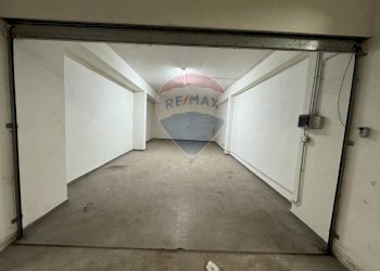 Parcheggio - Locale Commerciale Via Dante
 
13/33, Bagheria - foto 8