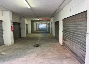 Parcheggio - Locale Commerciale Via Dante
 
13/33, Bagheria - foto 11