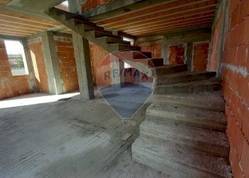 Scale - Villa via Renato Guttuso
 
snc, Cinisi - photo 8