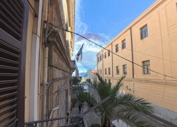 Balcone corso Umberto - Quadrilocale corso umberto
 
7, Carini - foto 22