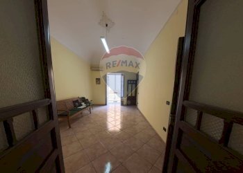 Camera con balcone - Quadrilocale corso umberto
 
7, Carini - foto 5