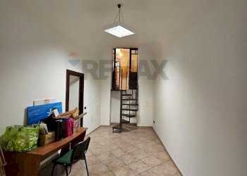 Stanza vuota - Quadrilocale corso umberto
 
7, Carini - foto 10