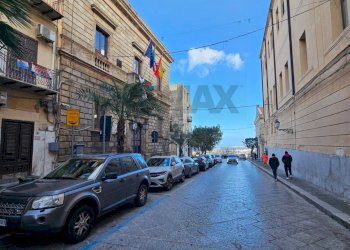 Edificio all\'aperto - Quadrilocale corso umberto
 
7, Carini - foto 27