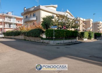 Foto 4 - Terraced Villa Via Friuli
 
1, Montecorvino Pugliano - photo 4