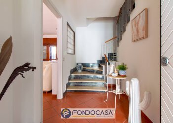 Foto 14 - Terraced Villa Via Friuli
 
1, Montecorvino Pugliano - photo 14