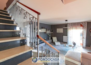 Foto 19 - Terraced Villa Via Friuli
 
1, Montecorvino Pugliano - photo 19