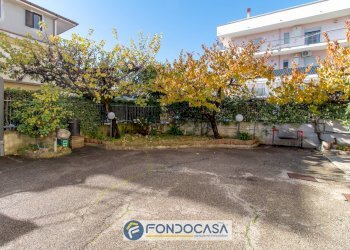 Foto 37 - Terraced Villa Via Friuli
 
1, Montecorvino Pugliano - photo 37