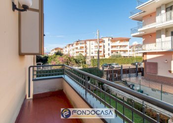 Foto 45 - Terraced Villa Via Friuli
 
1, Montecorvino Pugliano - photo 45