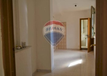 Hall / corridoio - Casa indipendente Monterosso Almo - foto 23