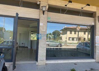 Foto 4 - Negozio Martignacco, Martignacco - foto 4