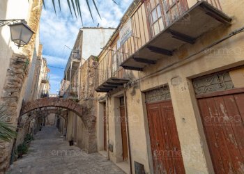 Foto 1 - Independent house Via Arco Monte
 
12-14, Castelbuono - photo 1