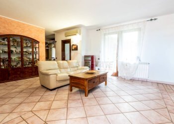 Foto 2 - Casa indipendente via degli ulivi
 
10, Porto Torres - foto 2