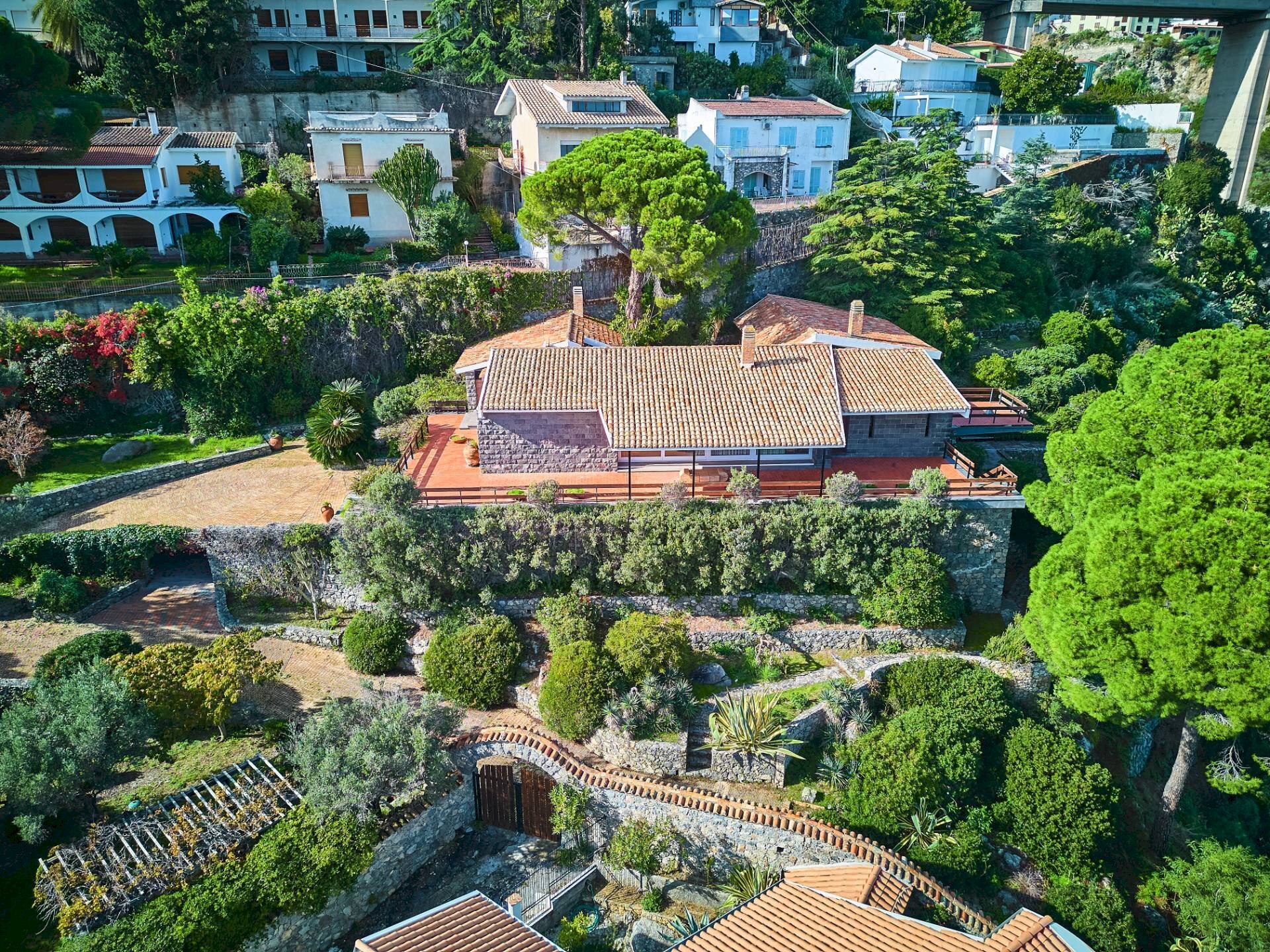 Foto 3 - Villa Traversa Località Torrazzo
 
SNC, Stalettì - foto 3