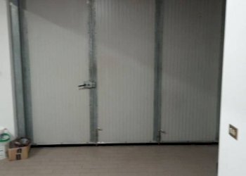 Magazzino - Villa via Canzio Zoldi, Novi di Modena - foto 25