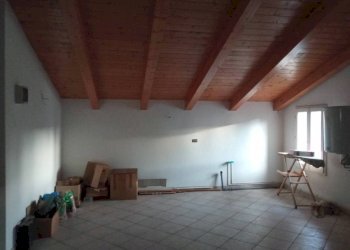 Stanza non arredata - Villa via Canzio Zoldi, Novi di Modena - foto 33