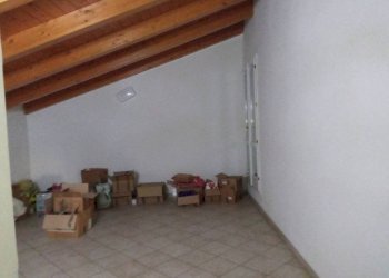 Stanza non arredata - Villa via Canzio Zoldi, Novi di Modena - foto 37