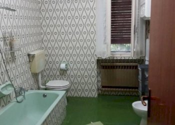 Bagno - Villa via Canzio Zoldi, Novi di Modena - foto 44