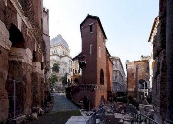 Zona - Office piazza di Campitelli, 10, Roma (neighborhood Centro Storico) - photo 1