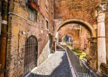 Zona - Office piazza di Campitelli, 10, Roma (neighborhood Centro Storico) - photo 2