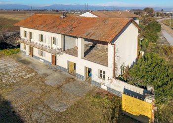 Foto 1 - Rustico Strada per Tronzano
 
20, Santhià - foto 1