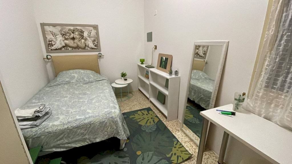 Camera da letto - Apartment via Aurelio Saffi, 63, Bologna (neighborhood Saffi) - photo 1