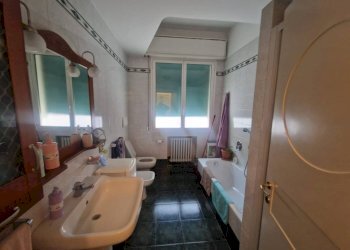Bagno - Apartment via Aurelio Saffi, 63, Bologna (neighborhood Saffi) - photo 16