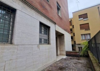 Cortile interno - Apartment via Aurelio Saffi, 63, Bologna (neighborhood Saffi) - photo 37