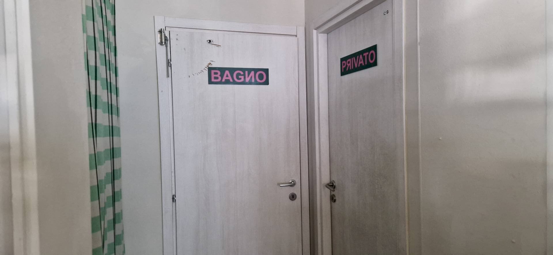 Foto 2 - Shop Via Ruggero Bonghi
 
17, Milano - photo 2