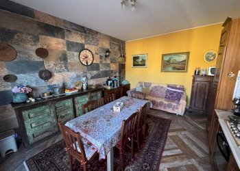 Cucina - Trilocale via Giuseppe Mazzini, 13, Mornago - foto 1