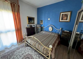 Camera da letto - Trilocale via Giuseppe Mazzini, 13, Mornago - foto 11