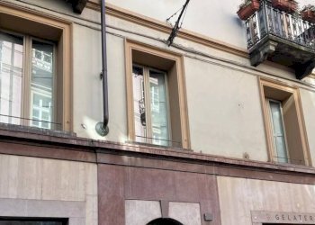 Facciata - Appartamento via Jean-Baptiste de Tillier, Aosta - foto 1