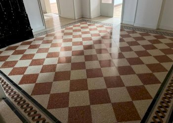 Interno palazzo - Appartamento via Jean-Baptiste de Tillier, Aosta - foto 5