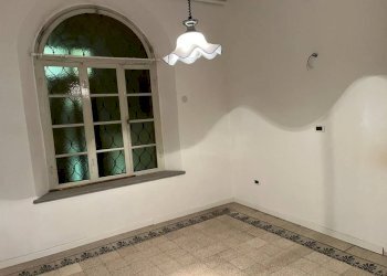 Salone - Appartamento via Jean-Baptiste de Tillier, Aosta - foto 7