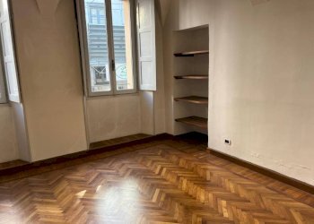 Cucina - Appartamento via Jean-Baptiste de Tillier, Aosta - foto 11