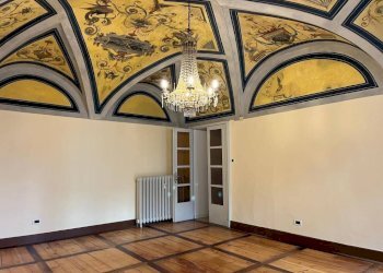 Cucina - Appartamento via Jean-Baptiste de Tillier, Aosta - foto 15