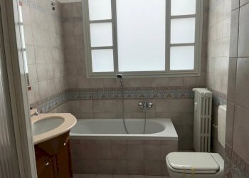 Bagno - Appartamento via Jean-Baptiste de Tillier, Aosta - foto 22