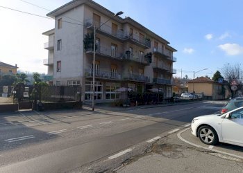 Facciata - Trilocale via Gian Pietro Porro, 114, Induno Olona - foto 4